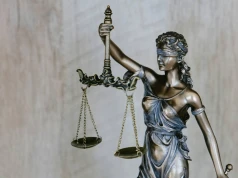 Rzeszowska prokuratura rozpoczęła czynności z zatrzymanymi przez CBA Maciejem Ś. i Cezarym J.
