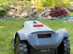 Test robota koszącego Eufy C15. Sztuczna inteligencja w ogrodzie