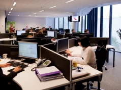 Firmy pilnie szukają takich pracowników. AI napędziła niespodziewany wyścig