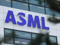 ASML znów podnosi prognozy sprzedaży. Popyt na maszyny do produkcji chipów stale rośnie