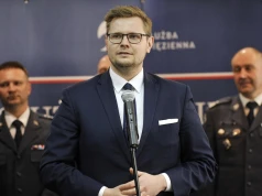 Mundurowi odzyskają pieniądze? TK zajmie się „mechanizmem Wosia”