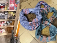 28 tysięcy papierosów i 22 kilogramy tytoniu. Tyle nagromadził 60-latek z Jaworzna