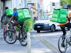 Przejęcie Uber Eats na horyzoncie. Kto jest w grze?