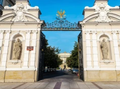 Profesor UW zawieszony po zawiadomieniu studentki. „To są jakieś głupoty”