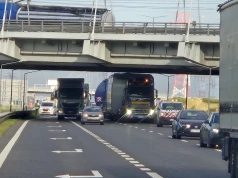 Mieli jechać nocą, sparaliżowali A2! Inspekcja zatrzymała gigantyczny transport