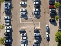 Walczył o życie w szpitalu. Pacjent za parking zapłacił fortunę