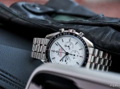 8 dni z białym Moonwatchem. Recenzja Omegi Speedmaster Professional „White Dial”