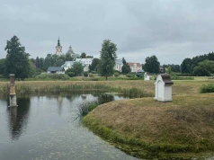 Oblaci zapraszają pielgrzymów. Dokąd można wybrać się nie tylko na letni wypoczynek?
