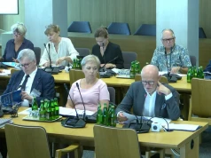 Miliony na onkologię. Pacjenci pytają, gdzie są efekty