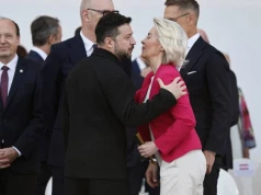 Zełenski odznaczył Ursulę von der Leyen