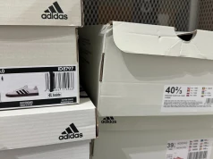 Adidas wyprzedaje kultowe Samby. W CCC też trwa wielka promocja na sneakersy tej marki