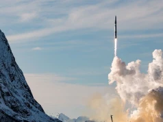 Isar zdobywa kontrakty, Spectrum wciąż bez orbity