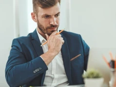 Wynajem długoterminowy aut dla firm — kiedy bardziej się opłaca niż leasing?