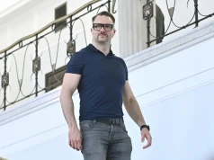 Były poseł PiS wejdzie do klatki. Znamy termin i jego przeciwnika