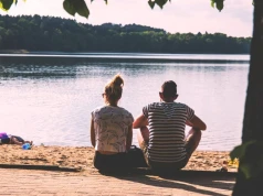 Zetki pokochały wakacje jak z lat 90. Robią latem to, co kiedyś ich rodzice