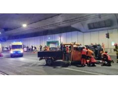 Nocna ćwiczenia w tunelu pod Warszawą. Wzięły w niej udział wszystkie służby