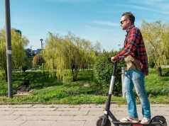 22 ofiary i tysiące wypadków. Miasta chcą ostrzejszych przepisów dla e-hulajnóg