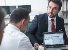 Wdrożenie sztucznej inteligencji w firmie – jak ograniczyć ryzyko prawne?