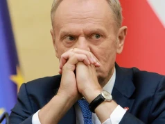 Paliwo zdrożeje o kilkanaście groszy. Co zrobi rząd? Jest reakcja Donalda Tuska