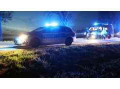 Wypadek na DK 40 w Pyskowicach. Jedną osobę przewieziono do szpitala po zderzeniu dostawczaka z osobówką. Są utrudnienia w ruchu.