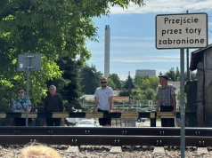 Tunel widmo w Rzeszowie. Urzędnicy szukają „montażu finansowego”, gdy piesi codziennie uciekają przed pociągiem