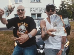 Tede dołącza do palenia hajsu razem z Wuwuniem. „Królów poczet tu kominem poszedł”