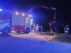 19-latka wykonywała manewr cofania. Wpadła do Wisły. 18-letnia pasażerka w szpitalu