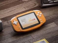 Kultowy kształt i nowoczesna moc. Oto nowa konsola Ayaneo Konkr Pocket Advance