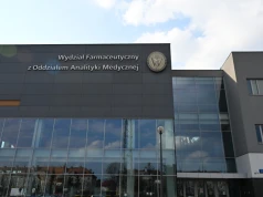 Dwa roczniki na maturze, więcej chętnych na studia. Medycyna i psychologia na czele