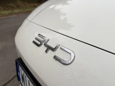 BYD idzie po Toyotę. 5 lat brzmi jak wyrok