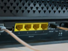 Twój domowy router na celowniku rosyjskich hakerów. Służby ostrzegają przed kampanią FSB