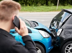 Po kolizji za granicą liczy się każdy szczegół. Tak unikniesz problemów