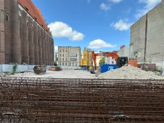 Co z budową apartamentów po Solpolu? Według planu za dwa lata mają tam wprowadzić się lokatorzy