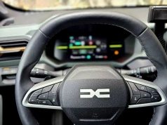 Dacia nie chce wojny rabatowej, w Polsce Bigster jest jednak tańszy o ponad 26 tys. zł