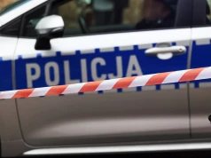 Zderzenie i dachowanie na S8. Dwoje dzieci w szpitalu