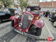 Klasyki wkrótce znów na drogach regionu. ​XIV Międzynarodowy Rajd Pojazdów Zabytkowych z metą w Świebodzicach