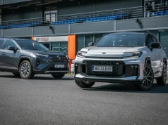 Przejechałem się nową oraz starą RAV4 po torze i w terenie. Nie mam złudzeń, która jest lepsza