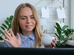 Jak ustawić własne tło podczas rozmowy na Microsoft Teams?