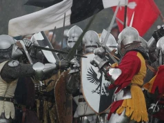Grunwald znów ożył. Mimo ulewy tysiące rekonstruktorów odtworzyło historyczną bitwę