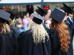 Po tych studiach zarobisz 14 tys. zł brutto na start. Najbardziej opłacalne kierunki