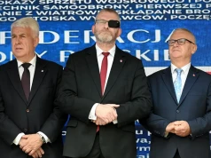 Poseł "przerażona" Braunem: Brunatniejąca Europa