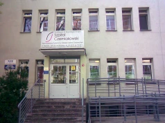 Koniec domysłów. Szpital Czerniakowski ujawnił zarobki swoich lekarzy. Padły konkretne kwoty