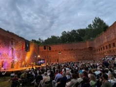 Zamek Dybowski znów zamieni się w wielką scenę. Przed nami "Po Polsku Festiwal"
