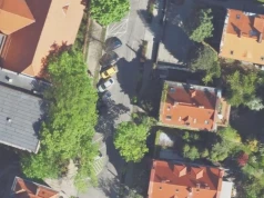 Rozpoczyna się remont jednych z najbardziej zniszczonych chodników w centrum Katowic