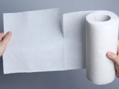 Ręcznik papierowy wcale nie do kosza na papier. Powszechny błąd podczas segregacji