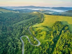 Zgub się celowo. Beskid Niski na trasie caravaningowej