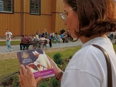 Ukazało się białoruskie tłumaczenie książki o arcybiskupie Tadeuszu Kondrusiewiczu