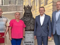 254 tys. zł dla liceum w Kole. Będzie modernizacja szkolnego zaplecza sportowego