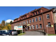 Szpital w Miastku zawiesza działalność kolejnych oddziałów, bo zalega z wypłatami. "Sytuacja jest bardzo trudna."