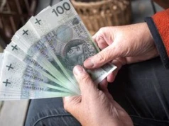 Dodatkowe świadczenia dla seniorów. Oto jak otrzymać zasiłki